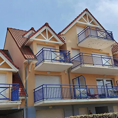 Cosy Proche Plage Et Commerces, 1 Chambre, Balcon, Parking, Coeur De Station, Fort-mahon-plage. - Fr-1-482-115 *
